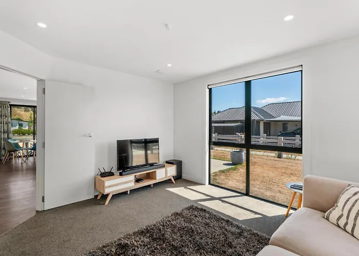 The Alpine Patch - * Wanaka